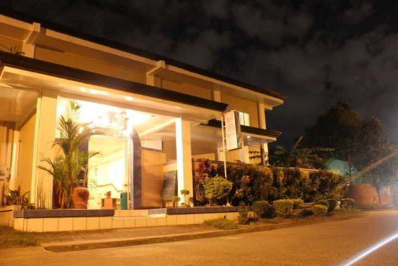 فندق ريد نايت غاردنز Davao City المظهر الخارجي الصورة